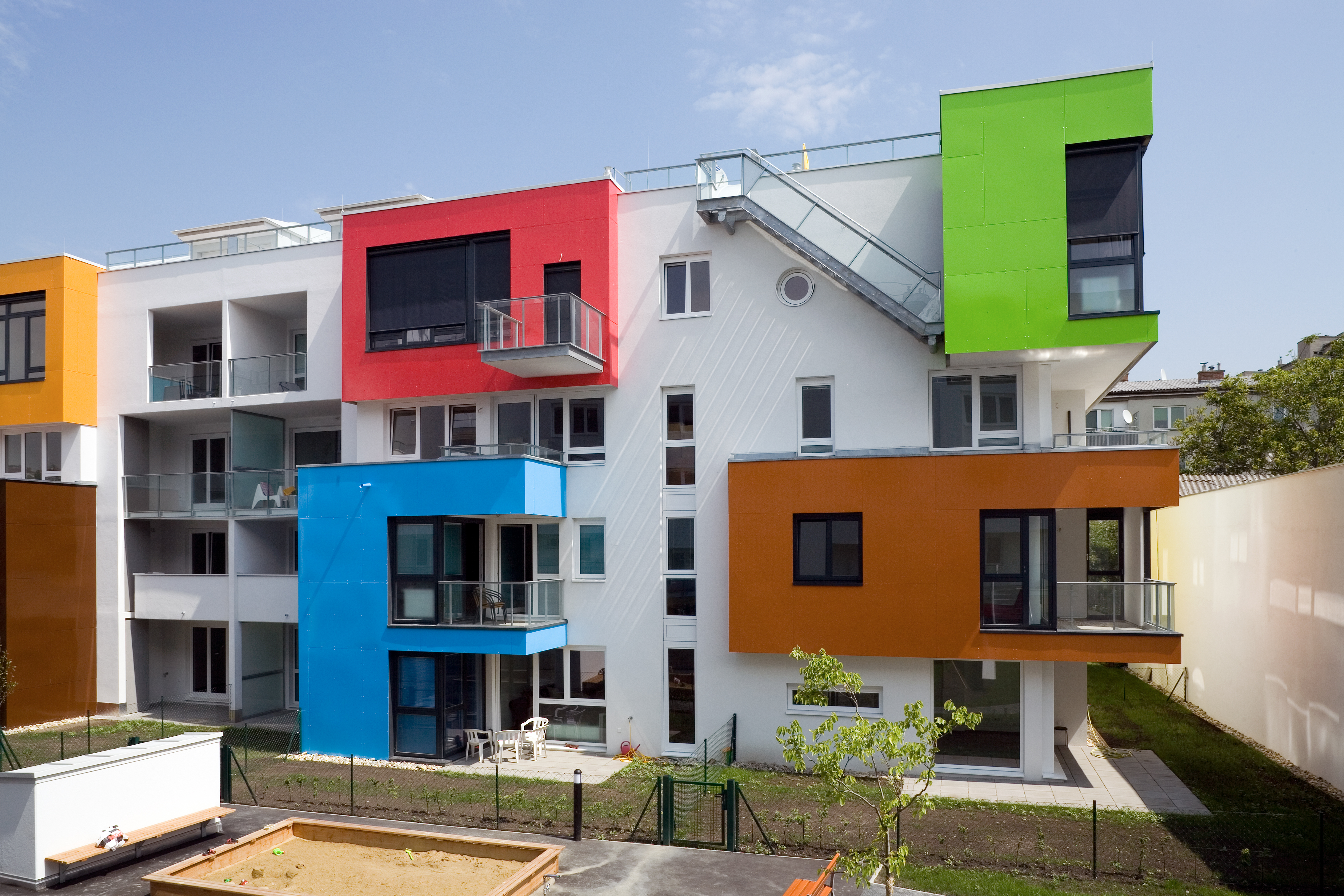 2006 - Look – Wohnen & Staunen (Gerwald Rockenschaub)